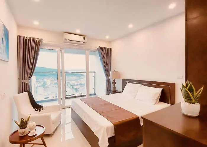 Luxury Hạ Long
